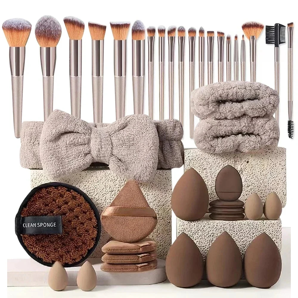 Juego de brochas de maquillaje profesional, 13/33 Uds., con accesorios para la piel combinada, con brochas suaves, adecuado para principiantes