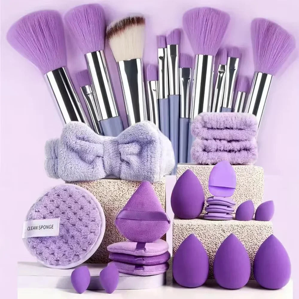 Juego de brochas de maquillaje profesional, 13/33 Uds., con accesorios para la piel combinada, con brochas suaves, adecuado para principiantes