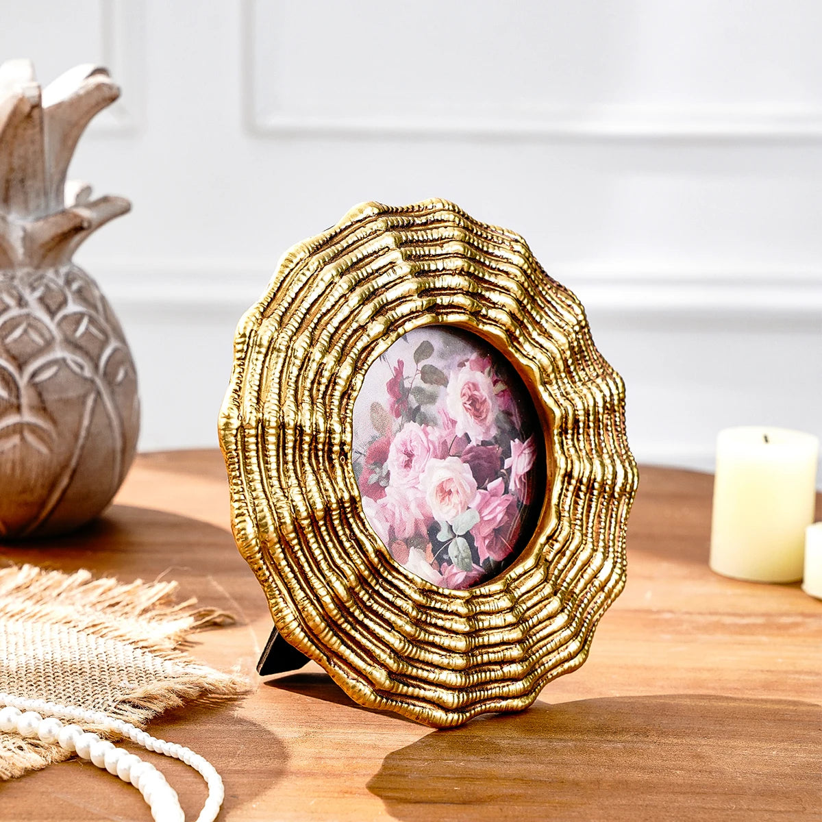 Marco de fotos redondo con decoración de encaje dorado Retro, adecuado para exhibición de fotos, decoración del hogar, accesorios de fotografía, 1 ud.